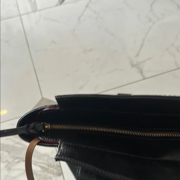 Dooney & Bourke Black Leather Tote Bag - Picture 8 of 14